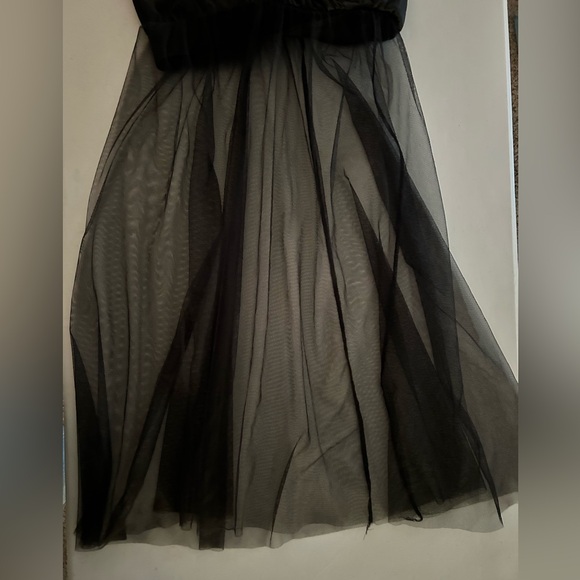 Black Tulle Midi Skirt with Elastic Band Woman’s Size Small Juniors Petites - Picture 5 of 5